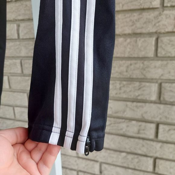 Adidas Kids Black Classic Joggers 13-14 USED - Picture 6 of 9